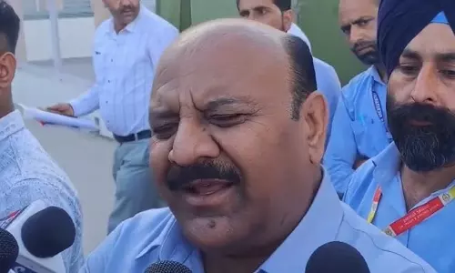 Jammu: शराबबंदी पर उपमुख्यमंत्री ने दिया बयान Jammu: शराबबंदी पर उपमुख्यमंत्री ने दिया बयान