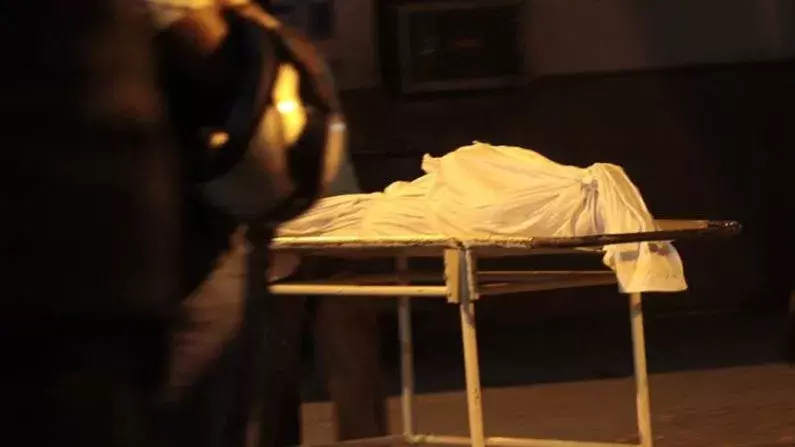 Nainital: पुलिस ने मृत किशोरी का पोस्टमॉर्टम कराया Nainital: पुलिस ने मृत किशोरी का पोस्टमॉर्टम कराया