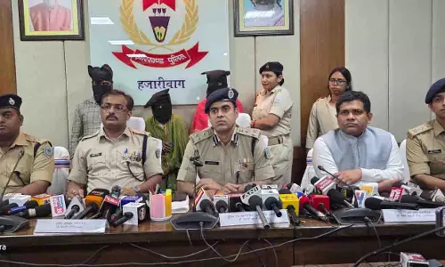 बच्ची की हत्या मामले में सनसनीखेज खुलासा, बेटे की अच्छी सेहत के लिए तांत्रिक के साथ मिल मां ने चढ़ाई थी नरबलि, तीन गिरफ्तार