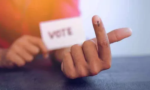 Haryana कांग्रेस 3 अप्रैल को क्रॉस-वोटिंग करने वाले 5 MLAs के खिलाफ एक्शन पर करेगी फैसला Haryana कांग्रेस 3 अप्रैल को क्रॉस-वोटिंग करने वाले 5 MLAs के खिलाफ एक्शन पर करेगी फैसला