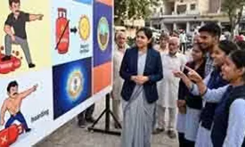 Kaithal प्रशासन ने लोगों को जागरूक करने के लिए मीम्स का किया इस्तेमाल Kaithal प्रशासन ने लोगों को जागरूक करने के लिए मीम्स का किया इस्तेमाल