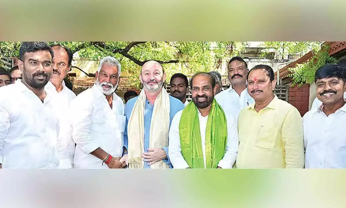 RDT के एफसीआरए नवीनीकरण में मंत्री यादव की अहम भूमिका RDT के एफसीआरए नवीनीकरण में मंत्री यादव की अहम भूमिका