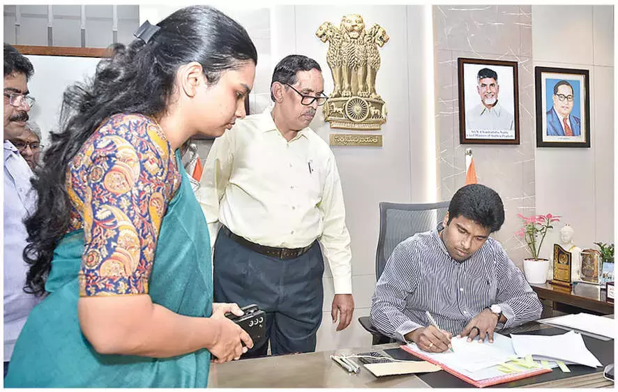 Andhra: विशाखापत्तनम में नए कलेक्टर ने कार्यभार संभाला Andhra: विशाखापत्तनम में नए कलेक्टर ने कार्यभार संभाला