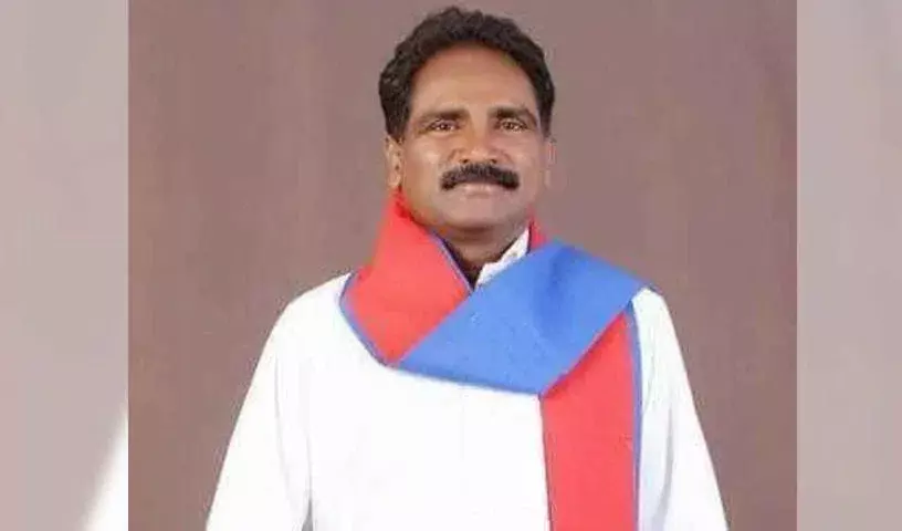 CPI(M) ने केरल के CM पिनाराई विजयन पर टिप्पणी को लेकर रेवंत रेड्डी की आलोचना CPI(M) ने केरल के CM पिनाराई विजयन पर टिप्पणी को लेकर रेवंत रेड्डी की आलोचना