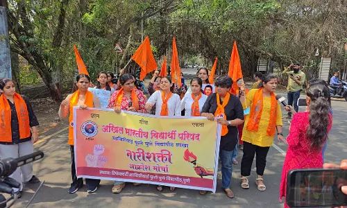 Pune : यूनिवर्सिटी हॉस्टल में डिलीवरी बॉय ने बांग्लादेशी स्टूडेंट से छेड़छाड़ की