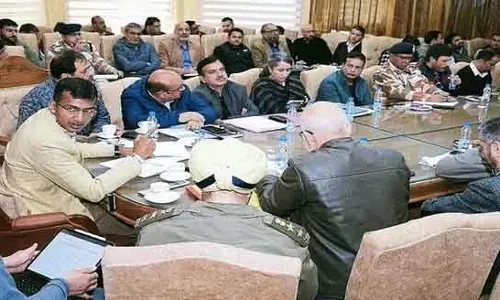 डिव कॉम Kashmir ने श्री अमरनाथ जी यात्रा 2026 की तैयारियों का रिव्यू किया डिव कॉम Kashmir ने श्री अमरनाथ जी यात्रा 2026 की तैयारियों का रिव्यू किया