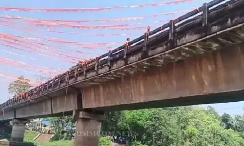 Bhadrak में रील की शूटिंग के दौरान सलांदी नदी में कूदने के बाद युवक लापता