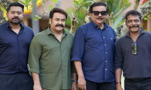 क्या Mohanlal और प्रियदर्शन दिसंबर 2026 में नई फिल्म की शूटिंग शुरू करने वाले हैं? क्या Mohanlal और प्रियदर्शन दिसंबर 2026 में नई फिल्म की शूटिंग शुरू करने वाले हैं?