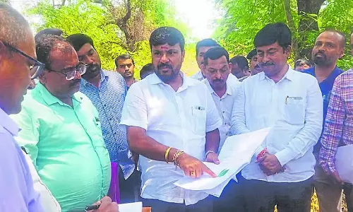 Kolar : मेडिकल कॉलेज बनाने की दिशा में पहला कदम Kolar : मेडिकल कॉलेज बनाने की दिशा में पहला कदम