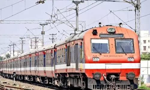 Ratlam: यात्रियों के लिए खुशखबरी, स्पेशल ट्रेनों का संचालन