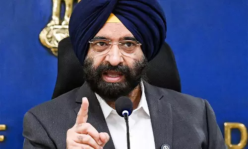 Delhi को हरा-भरा बनाने की ज़िम्मेदारी हम सभी की है: 70 लाख पेड़ लगाने के अभियान पर मंजिंदर सिंह सिरसा Delhi को हरा-भरा बनाने की ज़िम्मेदारी हम सभी की है: 70 लाख पेड़ लगाने के अभियान पर मंजिंदर सिंह सिरसा