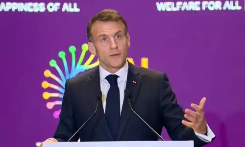 Macron ने ट्रंप की आलोचना करते हुए कहा कि होर्मुज में सैन्य विकल्प ‘अवास्तविक’