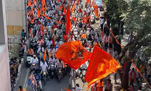 Hyderabad में वीर हनुमान जयंती जुलूस धूमधाम से निकाला गया Hyderabad में वीर हनुमान जयंती जुलूस धूमधाम से निकाला गया