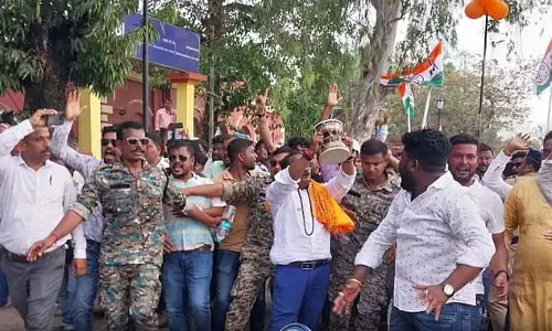 Cooch Behar में नामांकन के दौरान झड़प: शांति बनाए रखने के लिए सेंट्रल फोर्स तैनात