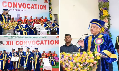 AP Governor ने अमरावती क्वांटम वैली और टेक्नोलॉजी इनोवेशन पर जोर दिया AP Governor ने अमरावती क्वांटम वैली और टेक्नोलॉजी इनोवेशन पर जोर दिया