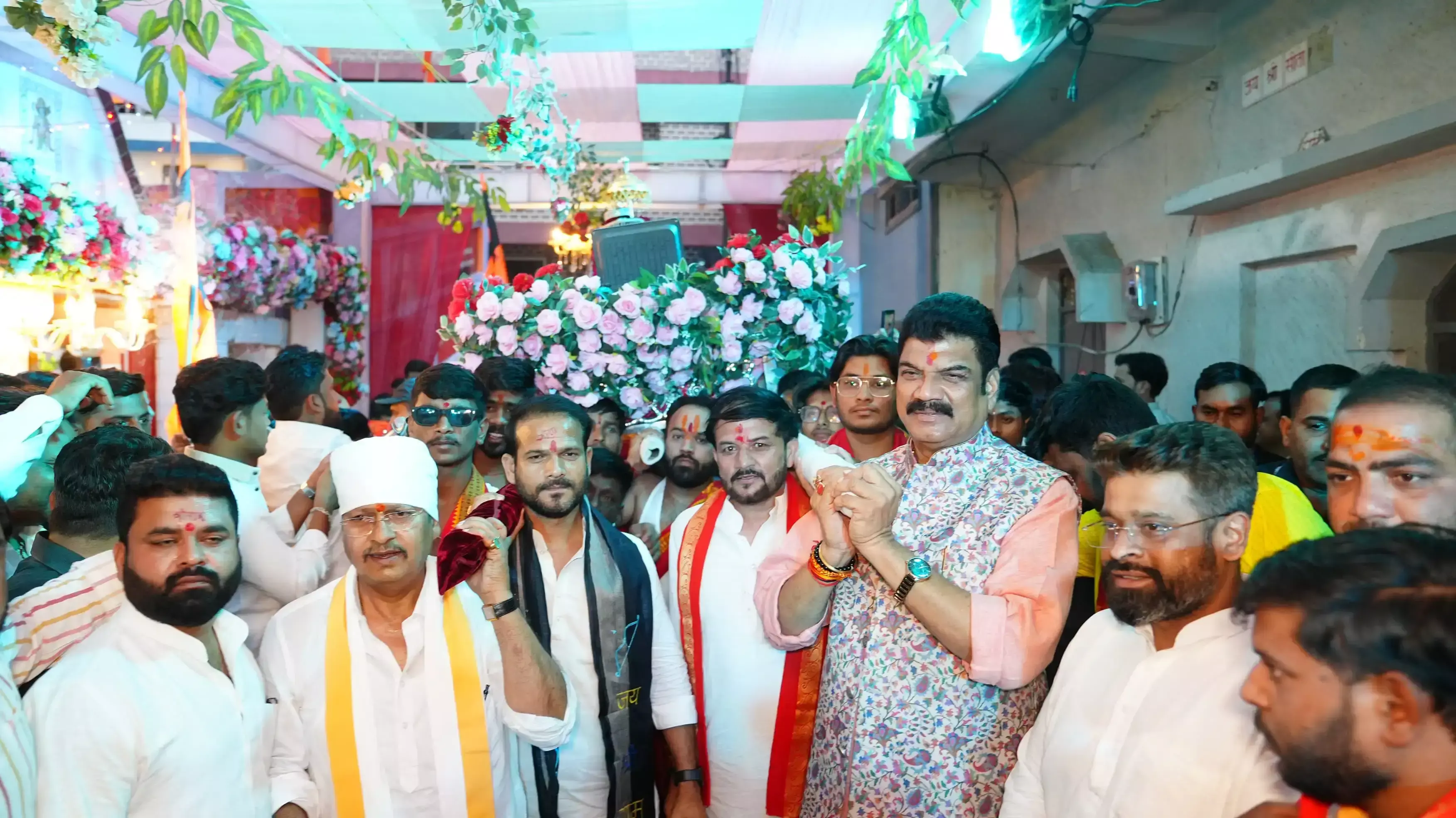 Sagar: हनुमान प्राकट्योत्सव में मंत्री ने की विशेष पूजा और आराधना
