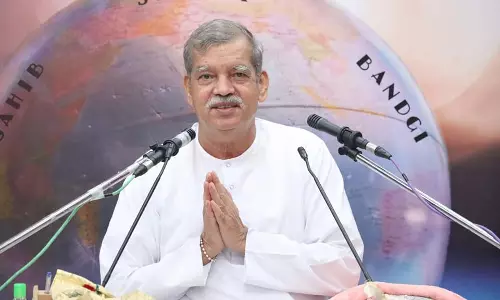Jammu: पूर्णिमा पर रांजड़ी में भक्तिगीत और प्रवचन, श्रद्धालु हुए भावविभोर Jammu: पूर्णिमा पर रांजड़ी में भक्तिगीत और प्रवचन, श्रद्धालु हुए भावविभोर