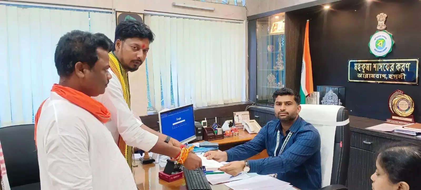 Hooghly: आरामबाग में भाजपा प्रत्याशियों के नामांकन कार्यक्रम में बिप्लब कुमार देव की भागीदारी