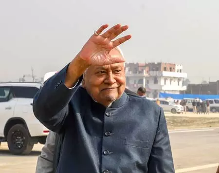 नीतीश कुमार का खरमास बाद मुख्यमंत्री पद से इस्तीफा संभव, 10 अप्रैल को लेंगे राज्यसभा के सदस्य की शपथ नीतीश कुमार का खरमास बाद मुख्यमंत्री पद से इस्तीफा संभव, 10 अप्रैल को लेंगे राज्यसभा के सदस्य की शपथ