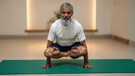 बेहतर मेटाबॉलिज्म और ब्लड सर्कुलेशन के लिए अपनाएं उत्थित पद्मासन बेहतर मेटाबॉलिज्म और ब्लड सर्कुलेशन के लिए अपनाएं उत्थित पद्मासन