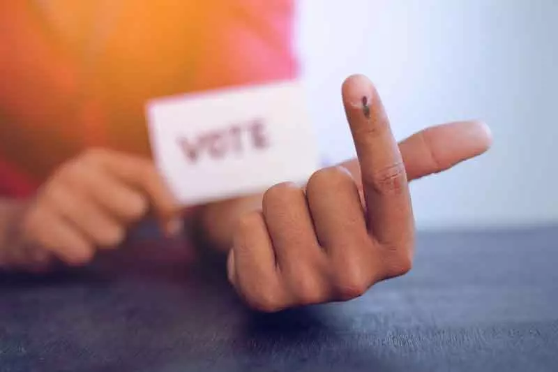 Haryana कांग्रेस 3 अप्रैल को क्रॉस-वोटिंग करने वाले 5 MLAs के खिलाफ एक्शन पर करेगी फैसला Haryana कांग्रेस 3 अप्रैल को क्रॉस-वोटिंग करने वाले 5 MLAs के खिलाफ एक्शन पर करेगी फैसला