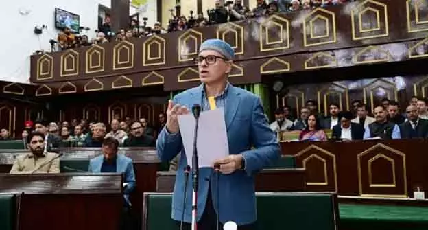 Kashmiri पंडितों की संपत्तियों और धार्मिक स्थलों की सुरक्षा सरकार की जिम्मेदारी: उमर Kashmiri पंडितों की संपत्तियों और धार्मिक स्थलों की सुरक्षा सरकार की जिम्मेदारी: उमर