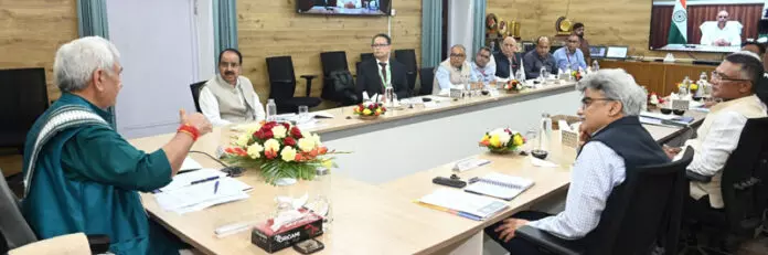LG ने कृषि बदलाव के लिए SKUAST-J, IFPRI के सहयोग पर चर्चा LG ने कृषि बदलाव के लिए SKUAST-J, IFPRI के सहयोग पर चर्चा