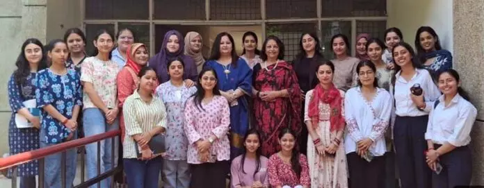JU ने मैरिटल और फैमिली काउंसलिंग पर वर्कशॉप आयोजित की JU ने मैरिटल और फैमिली काउंसलिंग पर वर्कशॉप आयोजित की