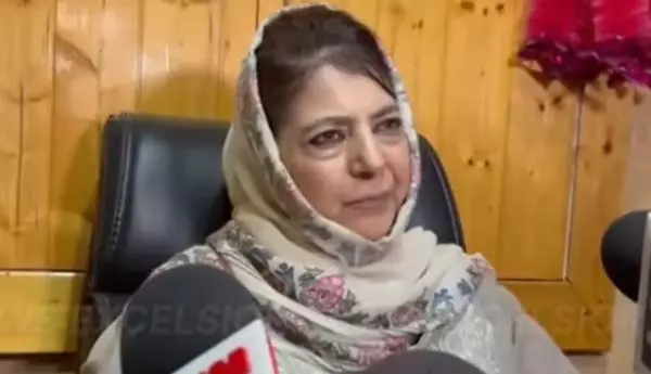 बिजबेहरा-लंगनबल-पहलगाम रूट फिर से खोलें: Mufti बिजबेहरा-लंगनबल-पहलगाम रूट फिर से खोलें: Mufti