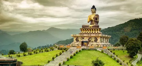 Declining birth rates: Sikkims के संकट का हल क्यों नहीं है कैश इंसेंटिव Declining birth rates: Sikkims के संकट का हल क्यों नहीं है कैश इंसेंटिव