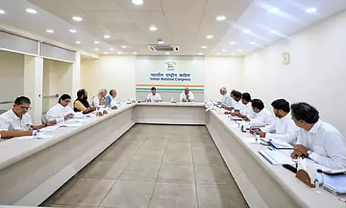 कांग्रेस उम्मीदवारों पर निर्णय में देरी: नेता रात तक Delhi में करेंगे बैठक कांग्रेस उम्मीदवारों पर निर्णय में देरी: नेता रात तक Delhi में करेंगे बैठक