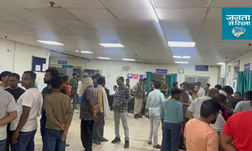 नेता हत्याकांड के गवाह की गोली मारकर हत्या, मार्केट में ताबड़तोड़ फायरिंग से दहशत नेता हत्याकांड के गवाह की गोली मारकर हत्या, मार्केट में ताबड़तोड़ फायरिंग से दहशत
