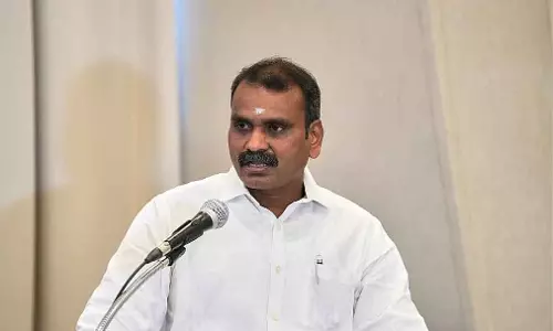 Chennai हाईकोर्ट ने मुरुगन के खिलाफ चुनाव उल्लंघन के आरोपों को खारिज किया Chennai हाईकोर्ट ने मुरुगन के खिलाफ चुनाव उल्लंघन के आरोपों को खारिज किया