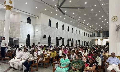 सभी चर्च में सादगी के साथ मनाया गया गुड फ्राइडे सभी चर्च में सादगी के साथ मनाया गया गुड फ्राइडे