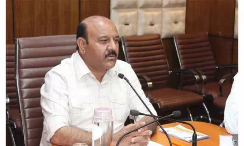 सरकार जल्द ही नई माइनिंग पॉलिसी लाएगी, डिप्टी CM ने किया एलान सरकार जल्द ही नई माइनिंग पॉलिसी लाएगी, डिप्टी CM ने किया एलान