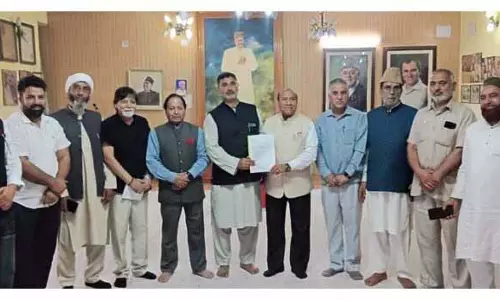 उमर सरकार दूर-दराज के इलाकों को फिर से बसाने पर ध्यान दे रही: Ratan Lal Gupta उमर सरकार दूर-दराज के इलाकों को फिर से बसाने पर ध्यान दे रही: Ratan Lal Gupta