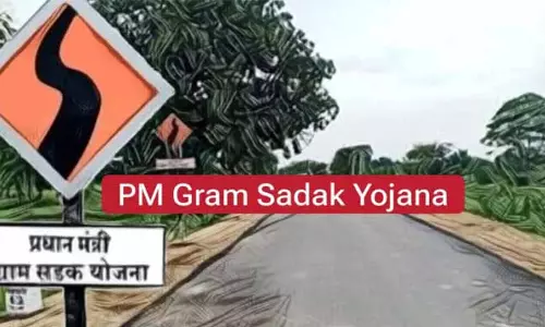 केंद्र ने PMGSY-I की 74 सड़कों को मार्च 2027 तक बढ़ाने की मंज़ूरी दी केंद्र ने PMGSY-I की 74 सड़कों को मार्च 2027 तक बढ़ाने की मंज़ूरी दी
