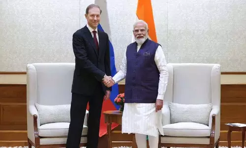 पश्चिम एशिया संघर्ष के बीच रूस ने भारत को तेल और LNG सप्लाई बढ़ाने का ऑफर दिया पश्चिम एशिया संघर्ष के बीच रूस ने भारत को तेल और LNG सप्लाई बढ़ाने का ऑफर दिया