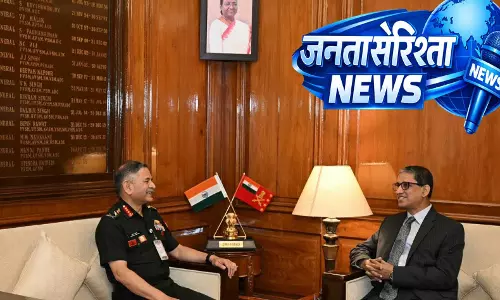 Bangladesh के दूत और सेना प्रमुख जनरल द्विवेदी ने रक्षा सहयोग पर की चर्चा