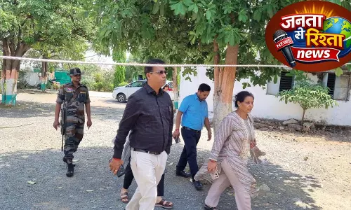 कस्तूरबा छात्रावास में अव्यवस्था पर कलेक्टर सख्त कस्तूरबा छात्रावास में अव्यवस्था पर कलेक्टर सख्त
