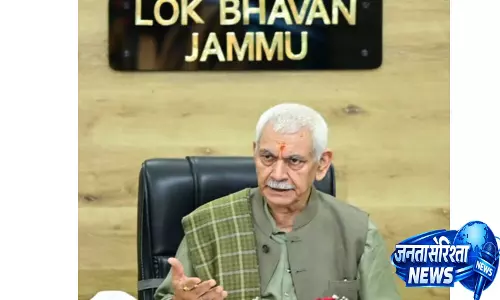 J-K के LG सिन्हा ने गांदरबल मुठभेड़ की मजिस्ट्रेट जांच के आदेश दिए J-K के LG सिन्हा ने गांदरबल मुठभेड़ की मजिस्ट्रेट जांच के आदेश दिए