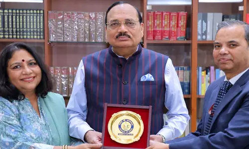 CJI न्यायमूर्ति सूर्यकांत ने डिजिटल जनगणना 2027 के लिए अपना स्वयं-गणना कार्य पूरा किया CJI न्यायमूर्ति सूर्यकांत ने डिजिटल जनगणना 2027 के लिए अपना स्वयं-गणना कार्य पूरा किया