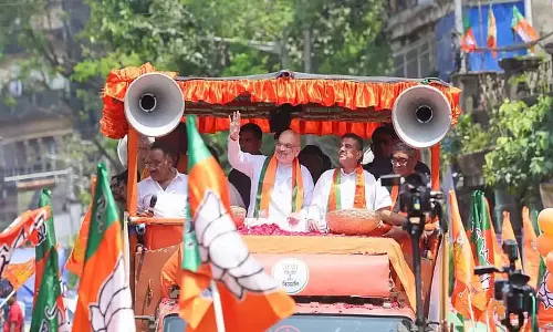शुभेंदु के नामांकन के दौरान अशांति; कोलकाता के दो DCP को कारण बताओ नोटिस जारी शुभेंदु के नामांकन के दौरान अशांति; कोलकाता के दो DCP को कारण बताओ नोटिस जारी