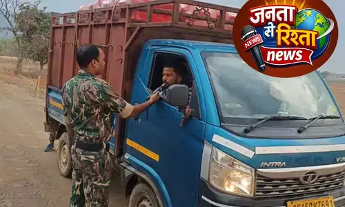 बलरामपुर पुलिस की विशेष कार्रवाई, 7970 वाहनों पर चालान, 29.89 लाख रुपये का जुर्माना वसूला बलरामपुर पुलिस की विशेष कार्रवाई, 7970 वाहनों पर चालान, 29.89 लाख रुपये का जुर्माना वसूला