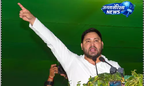 दरभंगा ज्वेलरी शॉप में लूट को लेकर तेजस्वी यादव ने कानून व्यवस्था पर उठाए सवाल