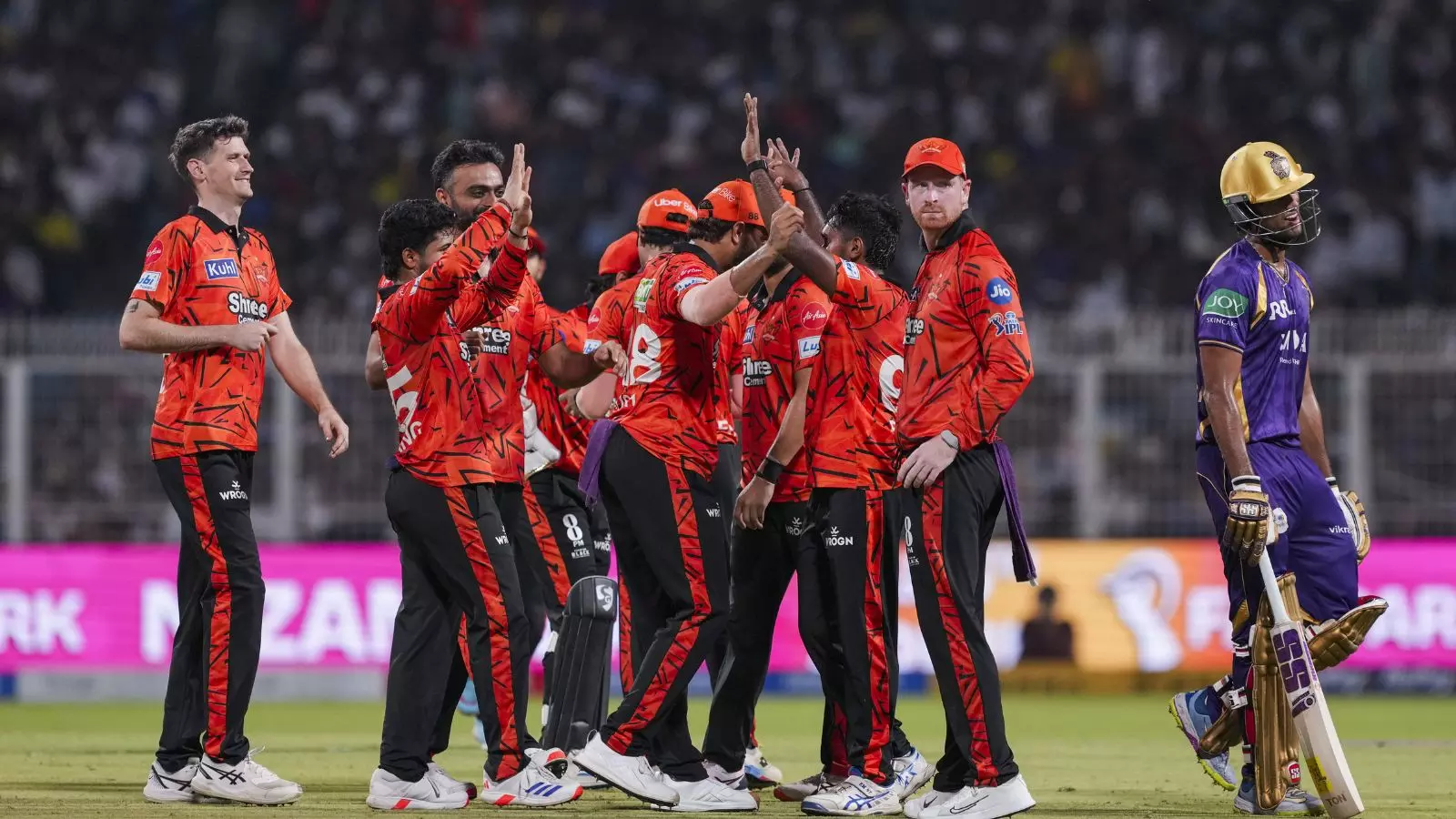 IPL 2026: KKR की हार जारी, क्लासेन ने SRH को 65 रन से हराया IPL 2026: KKR की हार जारी, क्लासेन ने SRH को 65 रन से हराया