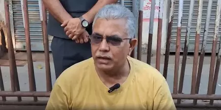 चुनाव में हार के डर से बौखलाई हुई है टीएमसी : दिलीप घोष चुनाव में हार के डर से बौखलाई हुई है टीएमसी : दिलीप घोष