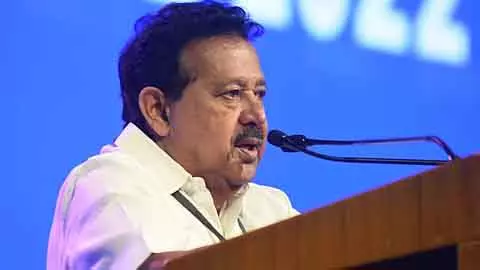 Chennai लाल रेत खदान मामले में पोनमुडी बरी Chennai लाल रेत खदान मामले में पोनमुडी बरी