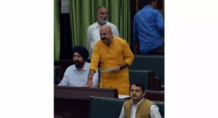 Yudhvir Sethi ने बाढ़ पीड़ितों के लिए फंड जारी करने की मांग की Yudhvir Sethi ने बाढ़ पीड़ितों के लिए फंड जारी करने की मांग की