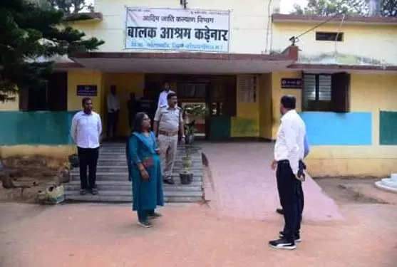 कलेक्टर ने मर्दापाल क्षेत्र के स्वास्थ्य केन्द्रों व छात्रावास का किया निरीक्षण कलेक्टर ने मर्दापाल क्षेत्र के स्वास्थ्य केन्द्रों व छात्रावास का किया निरीक्षण